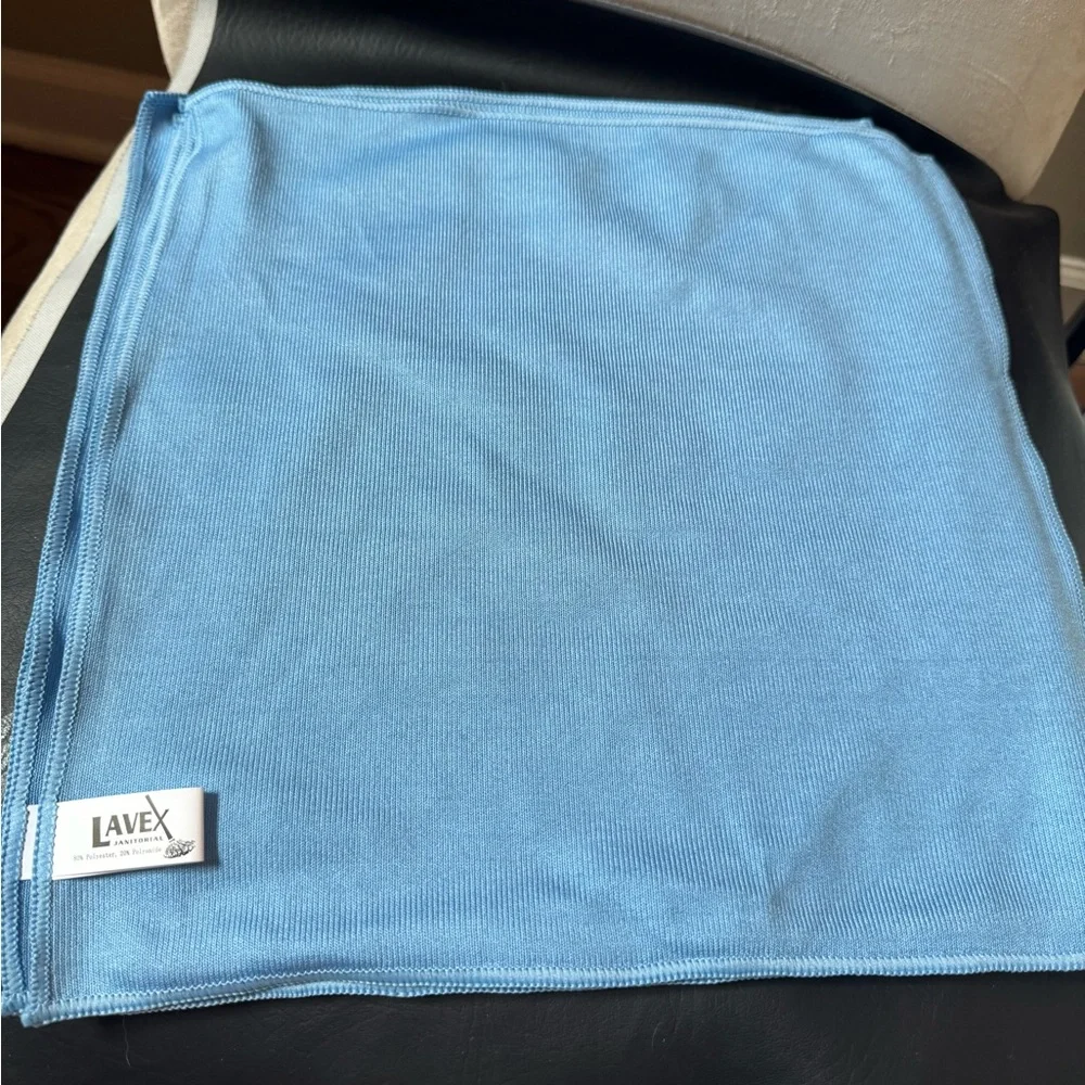 Professional glassware polishing cloths